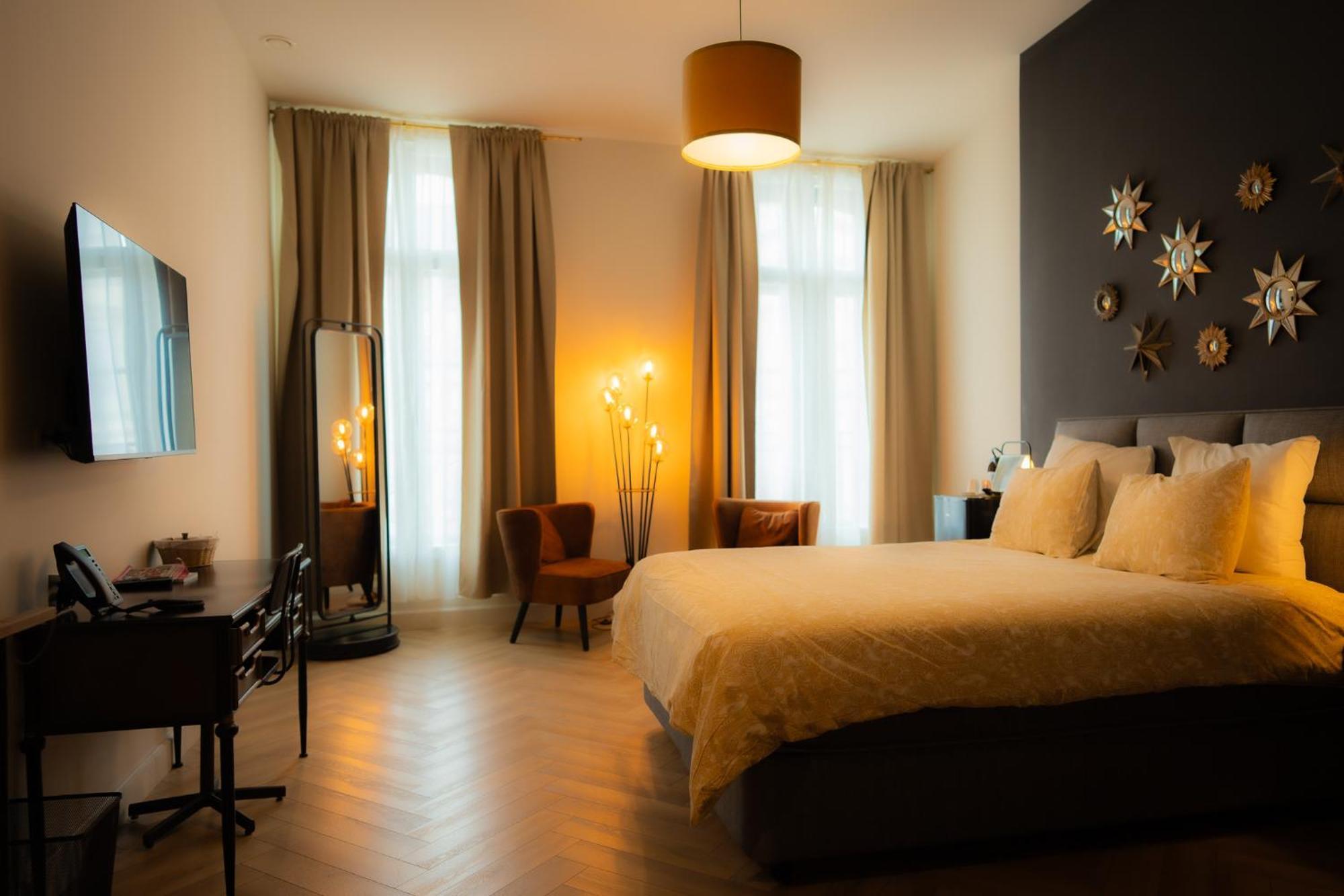 Hotel Grand Place Mons Zewnętrze zdjęcie
